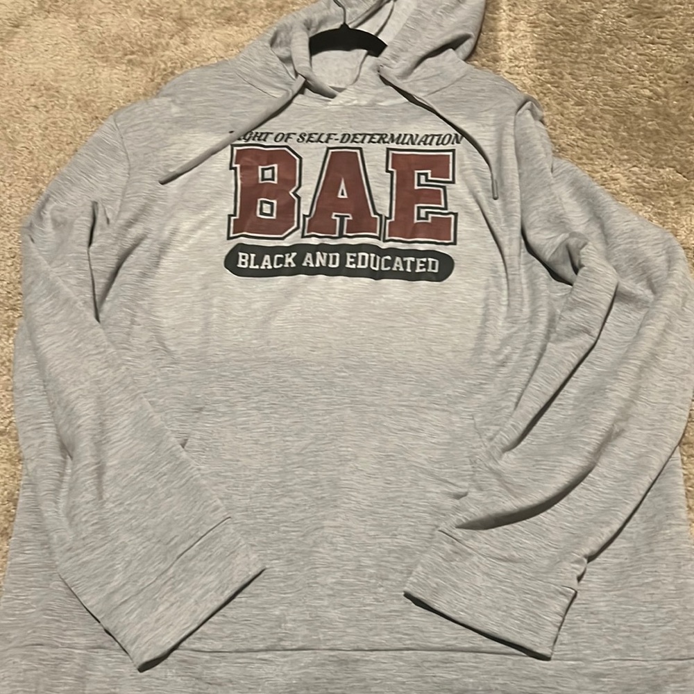 Slightly used Men’s size xxL hoodie